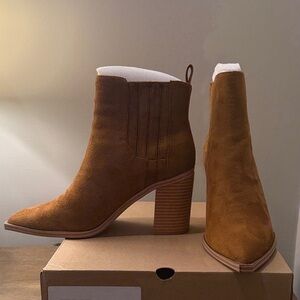 Suede Tan Heeled Boots